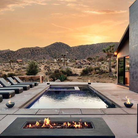 Amaru Muru - Luxury Retreat With Pool/Hot Tub/Yoga Joshua Tree Bagian luar foto