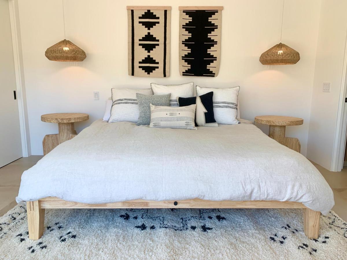 Amaru Muru - Luxury Retreat With Pool/Hot Tub/Yoga Joshua Tree Bagian luar foto