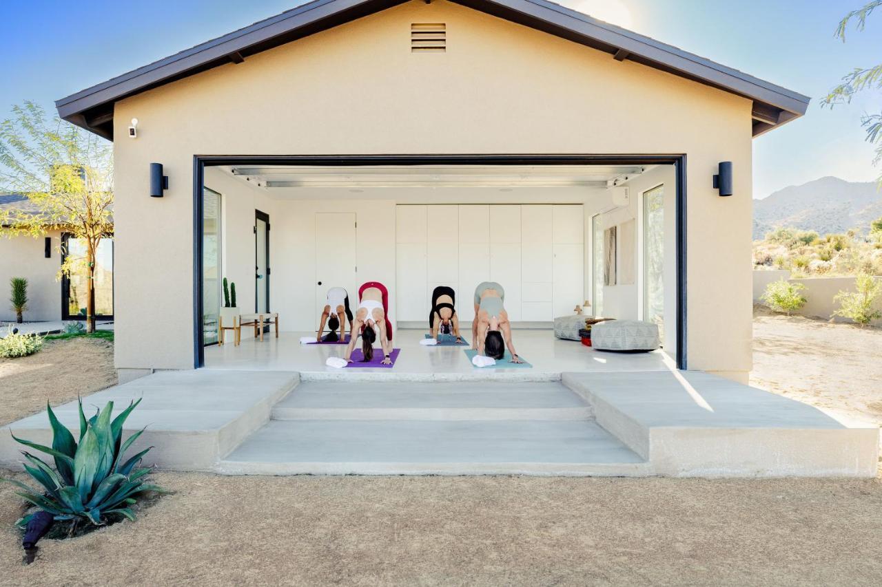 Amaru Muru - Luxury Retreat With Pool/Hot Tub/Yoga Joshua Tree Bagian luar foto