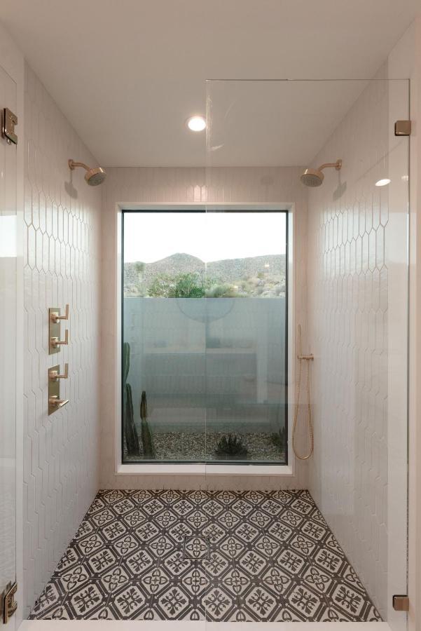 Amaru Muru - Luxury Retreat With Pool/Hot Tub/Yoga Joshua Tree Bagian luar foto