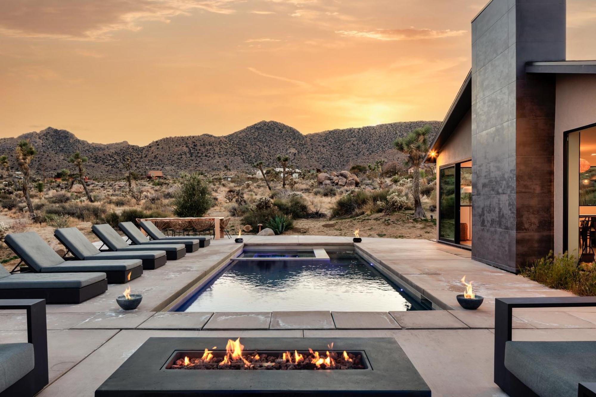 Amaru Muru - Luxury Retreat With Pool/Hot Tub/Yoga Joshua Tree Bagian luar foto